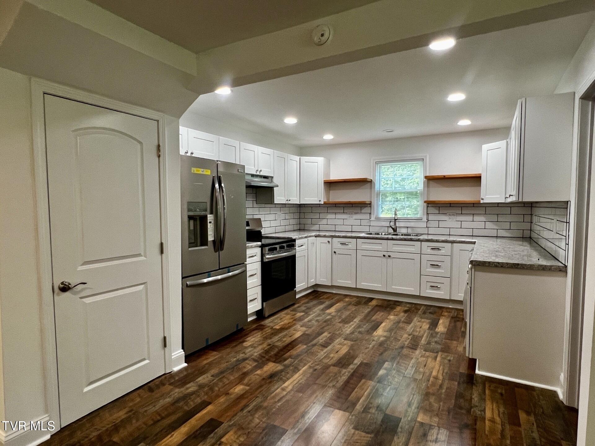 437 Turner Road Bluff City, TN 37618 - Photo 23 of 38 08550740-AA0E-48ED-9613-38C8C82F493B