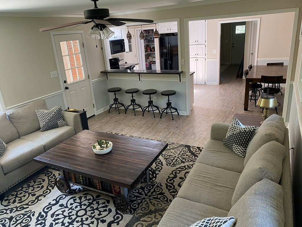883 Kolb Road Sumter, SC 29154 - Photo 6 of 49 Gallery Image 6