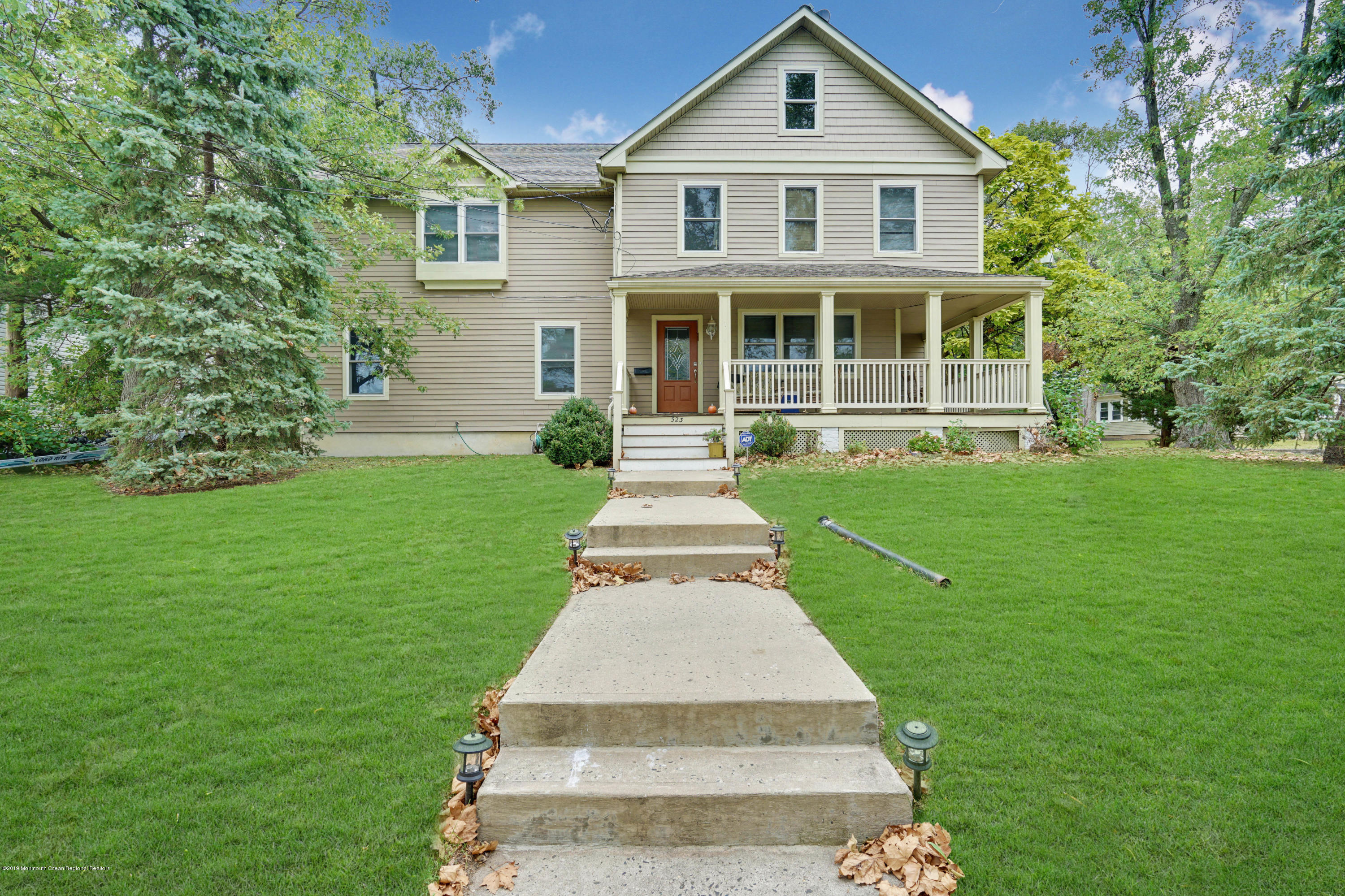 323 Wells Avenue Oakhurst, NJ 07755 - Photo 1 of 57 001_dsc07570-dsc07574_1