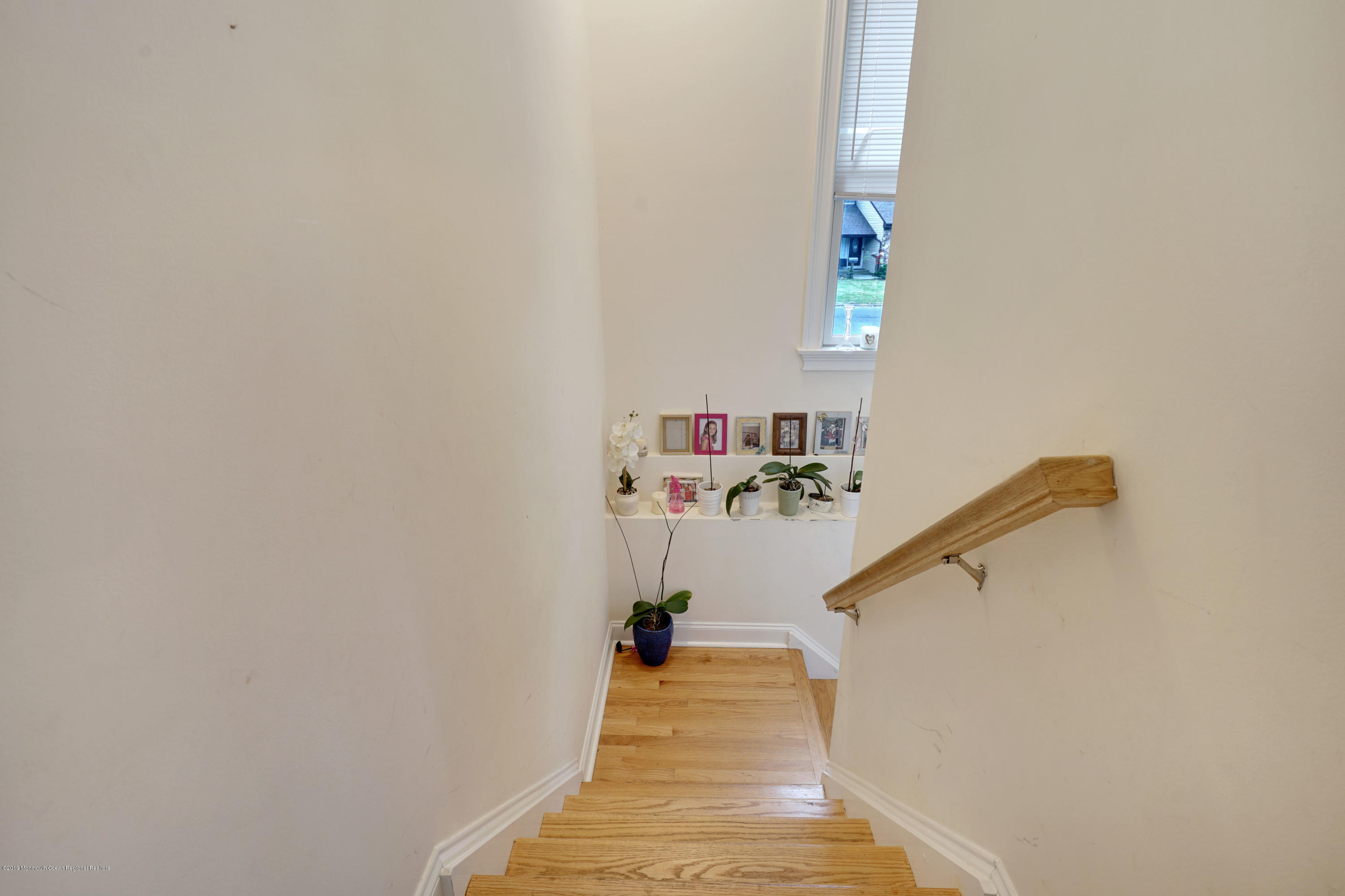 323 Wells Avenue Oakhurst, NJ 07755 - Photo 33 of 57 038_dsc07480-dsc07484