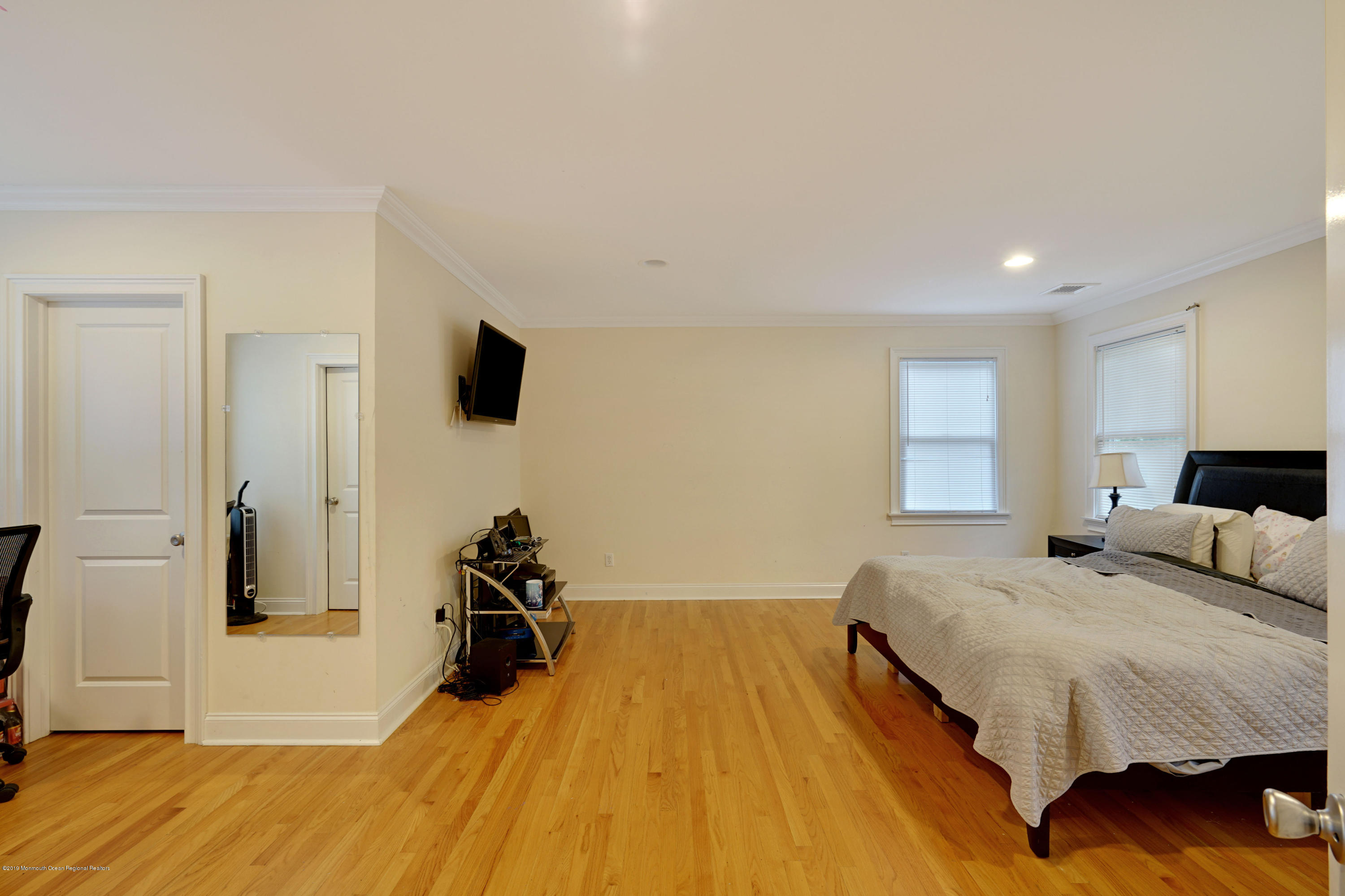 323 Wells Avenue Oakhurst, NJ 07755 - Photo 36 of 57 041_dsc07495-dsc07499