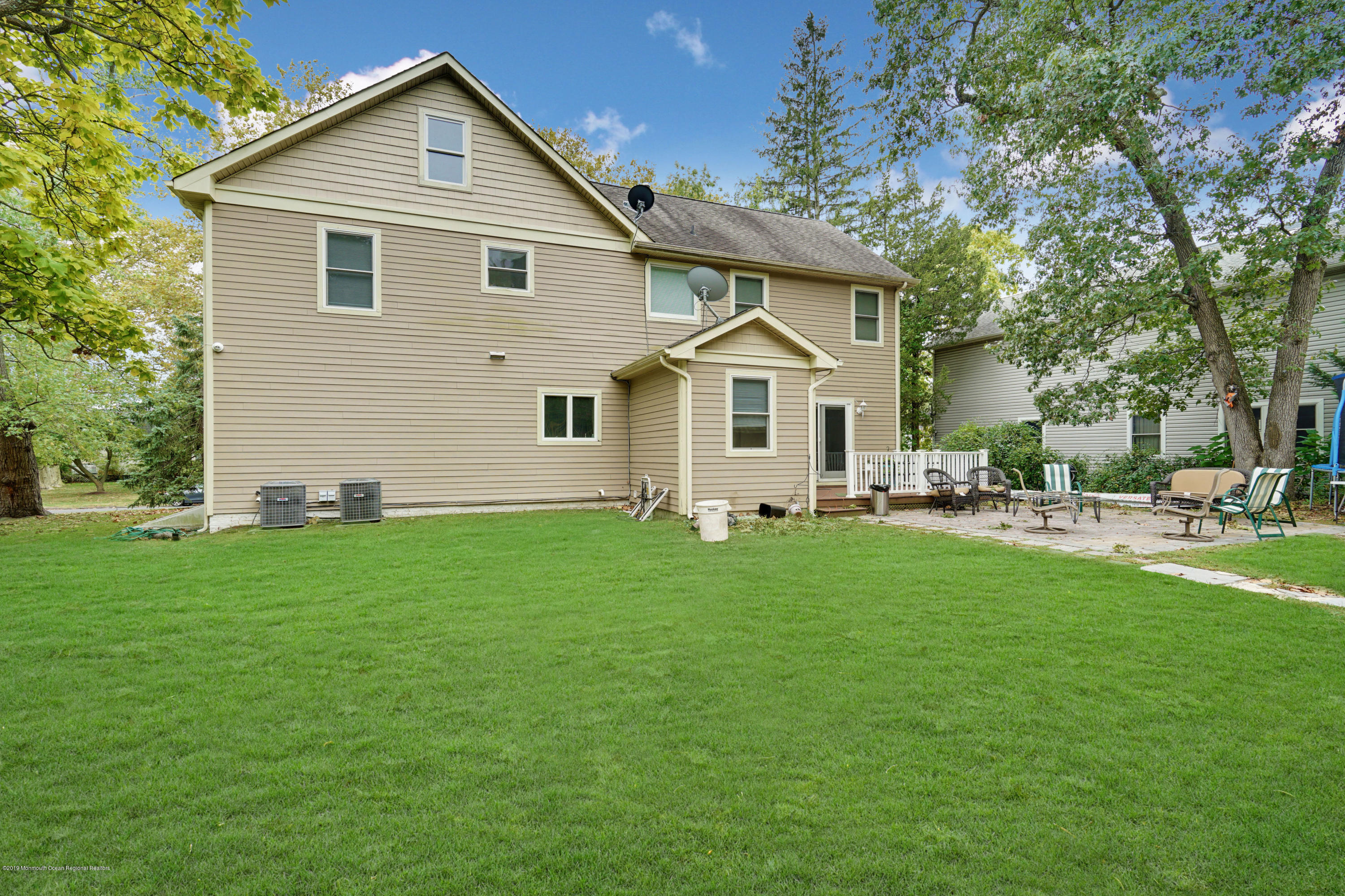 323 Wells Avenue Oakhurst, NJ 07755 - Photo 55 of 57 061_dsc07605-dsc07609_1