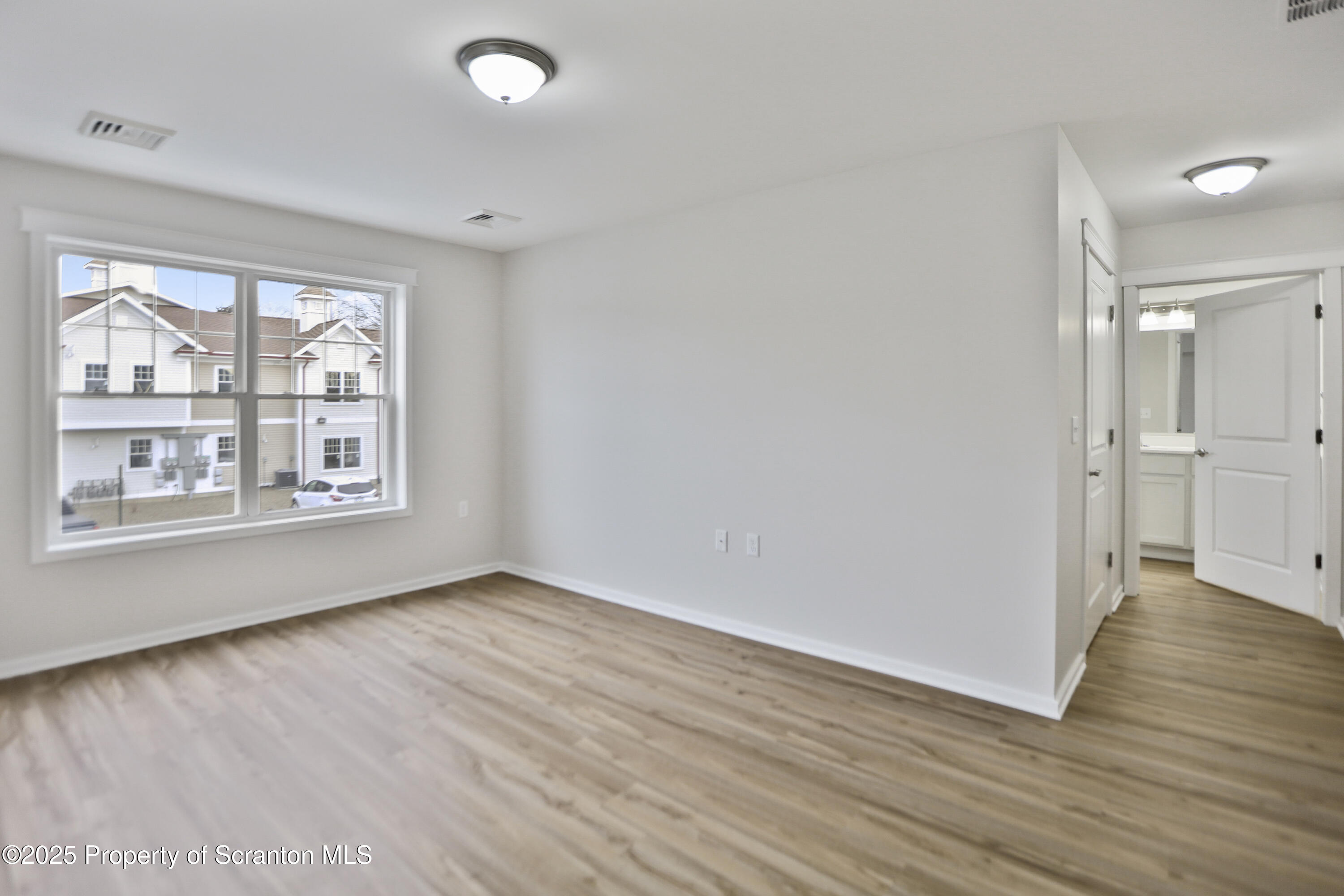 175 Bianca Way Old Forge, PA 18518 - Photo 13 of 28 photos_high_resolution_Bedroom