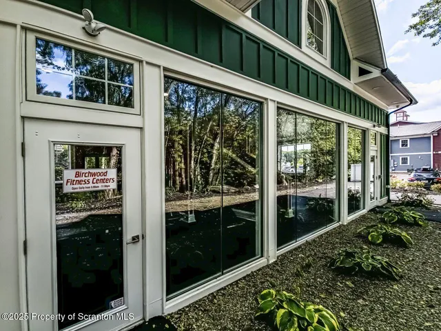 $2,500 | 175 Bianca Way, Old Forge, PA 18518