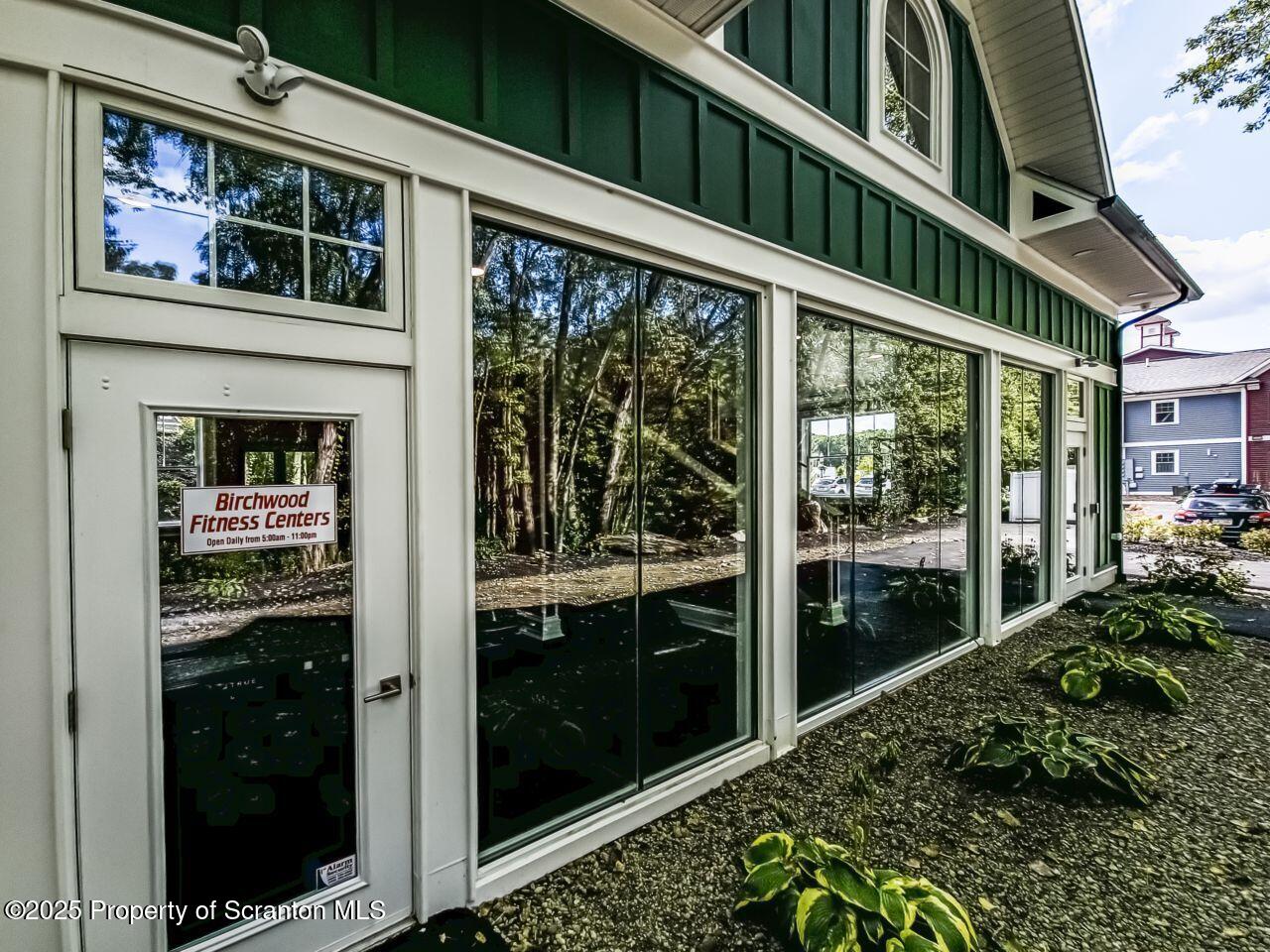 175 Bianca Way Old Forge, PA 18518 - Photo 23 of 28 web_quality-Untitled_1_0057_Brightness_C