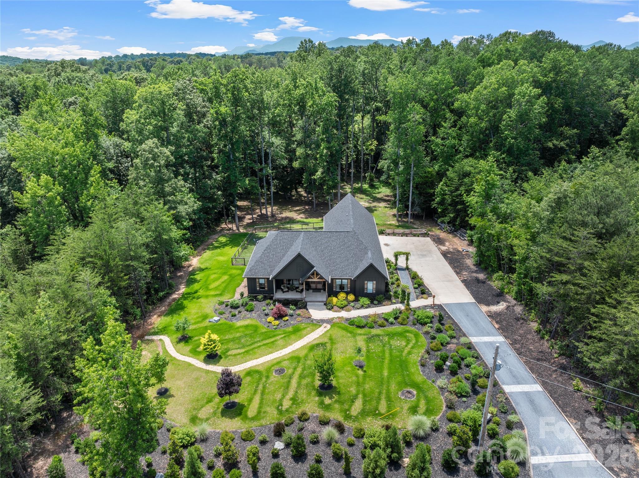 1844 Golf Course Road Columbus, NC 28722 - Photo 41 of 44