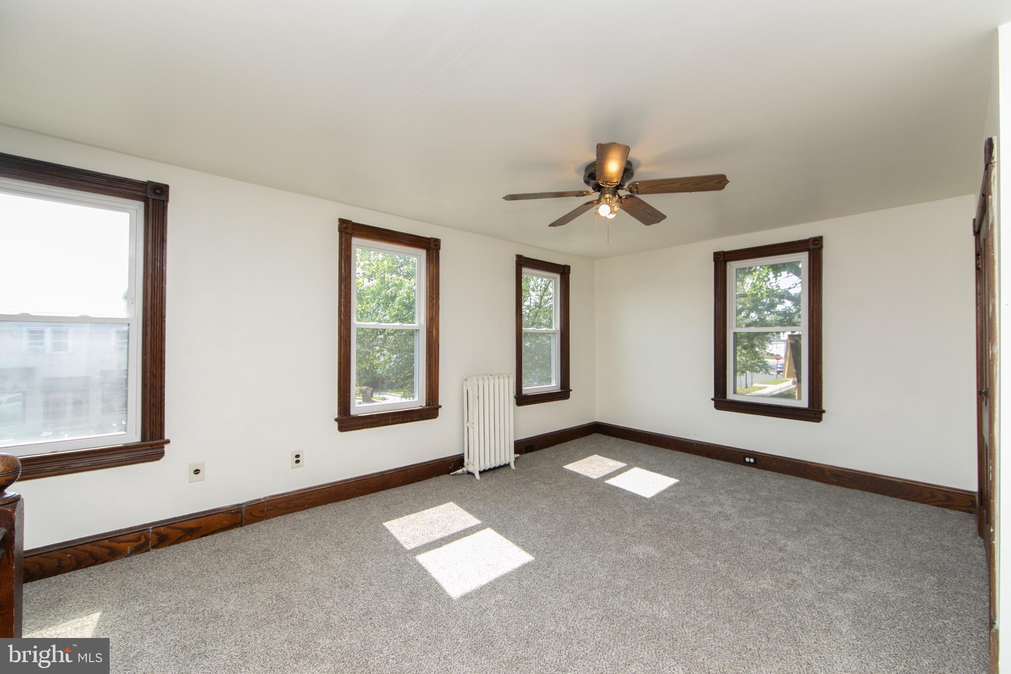238 South Pavilion Avenue Riverside, NJ 08075 - Photo 3 of 56 Unit A