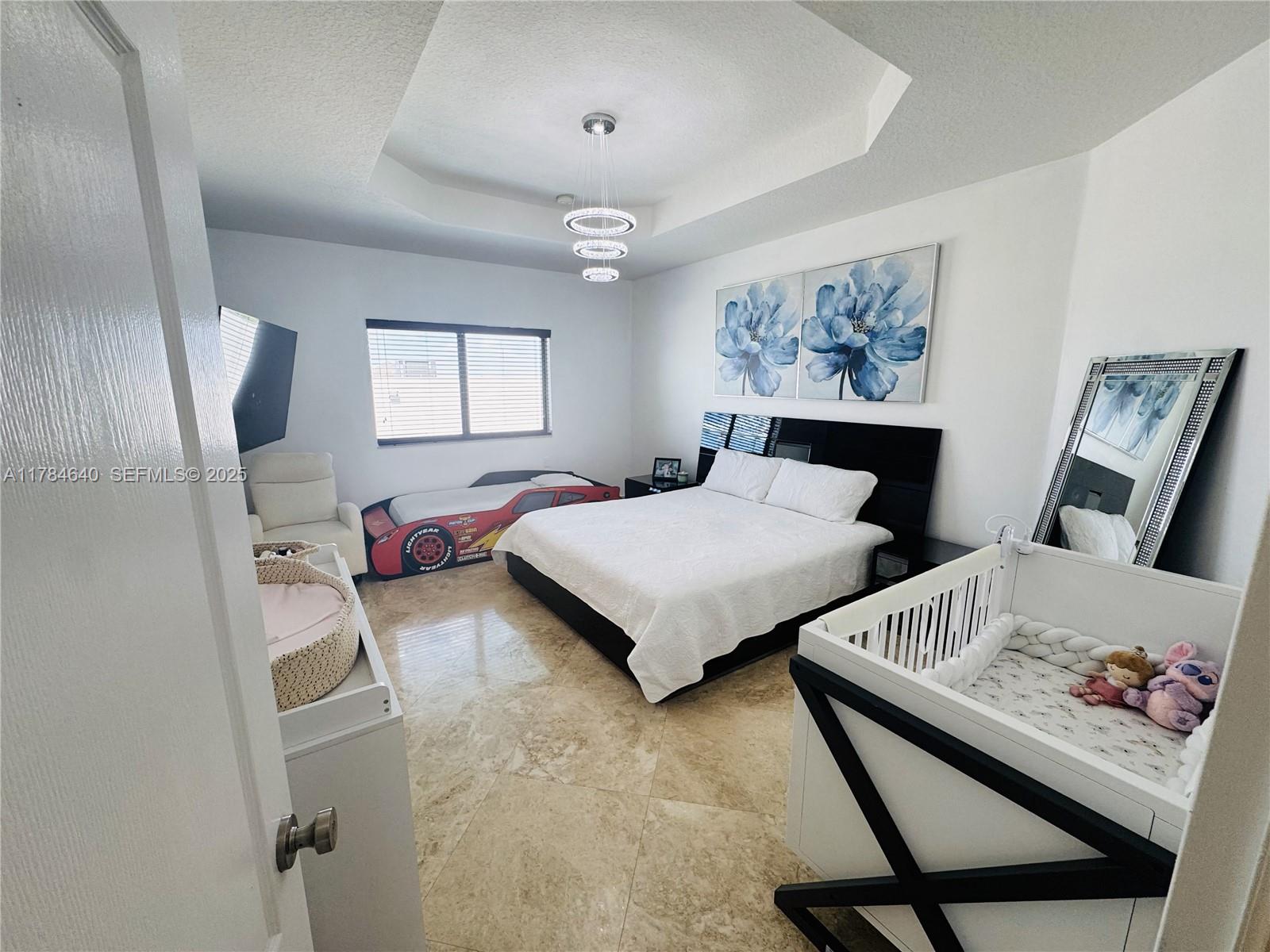 15641 Southwest 8th Lane Miami, FL 33194 - Photo 14 of 32
