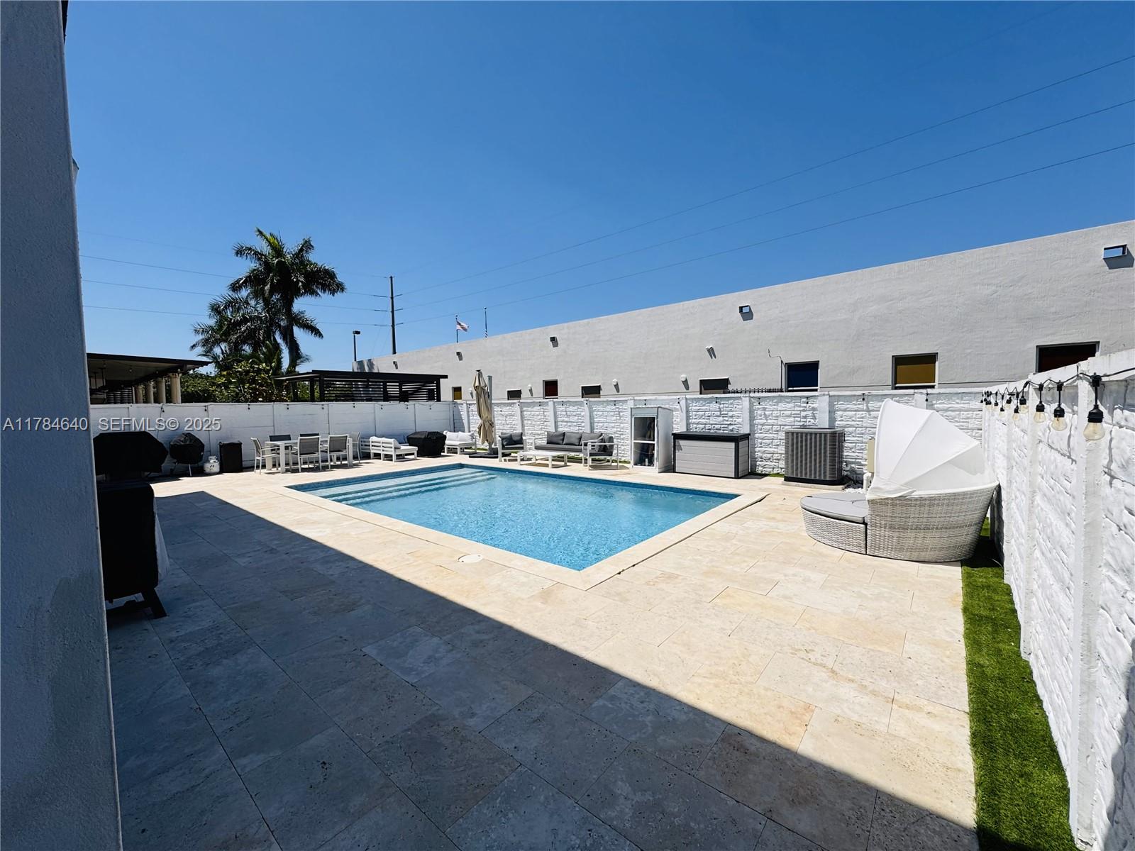 15641 Southwest 8th Lane Miami, FL 33194 - Photo 32 of 32