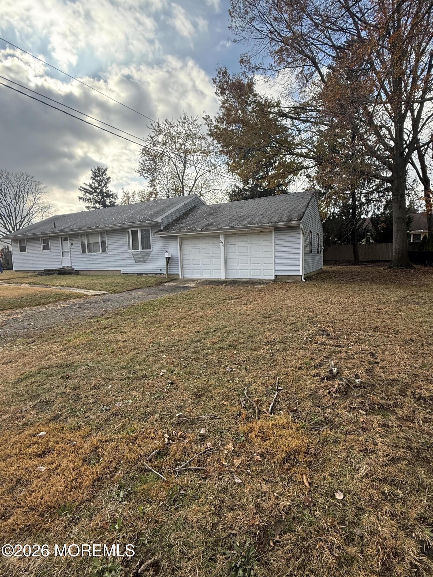 574 Hopping Road Belford, NJ 07718 - Photo 3 of 22 IMG_2907