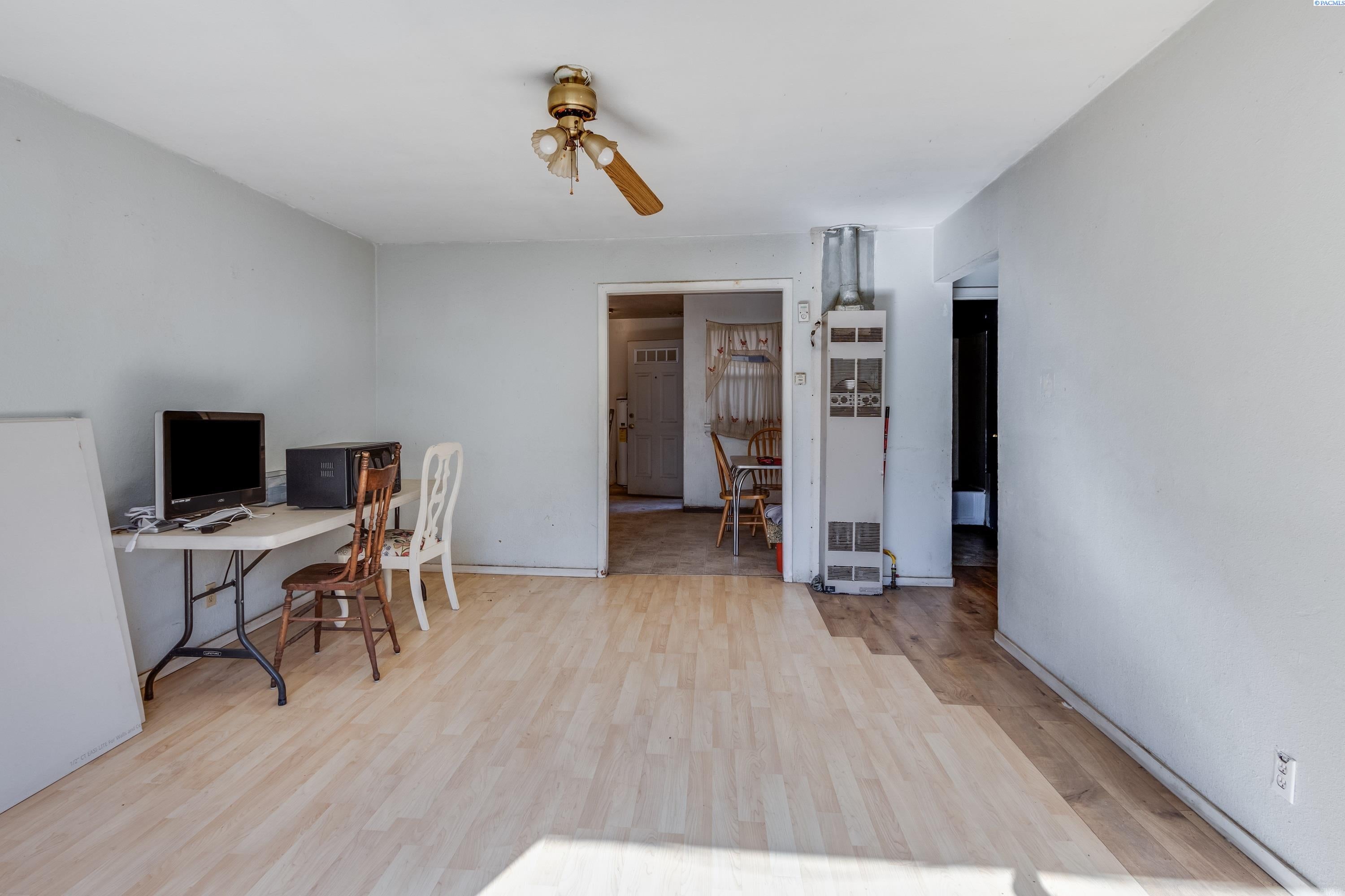 605 East 3rd Street Grandview, WA 98930 - Photo 12 of 42 Gallery Image 12
