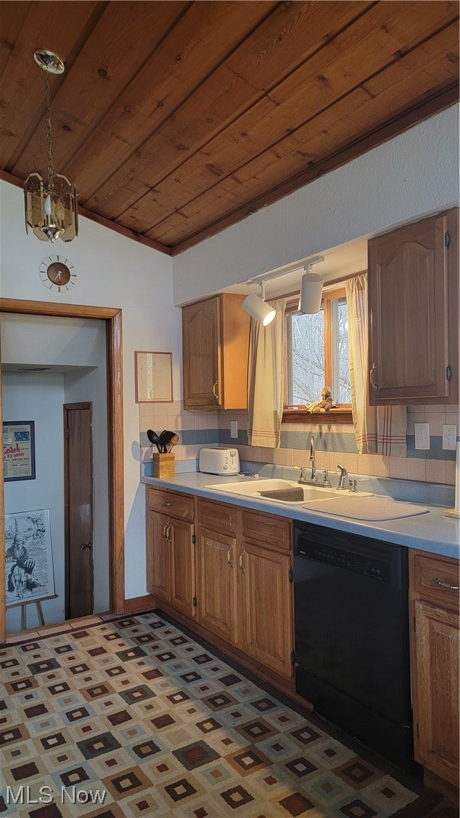 16887 Ridge Road North Royalton, OH 44133 - Photo 15 of 43