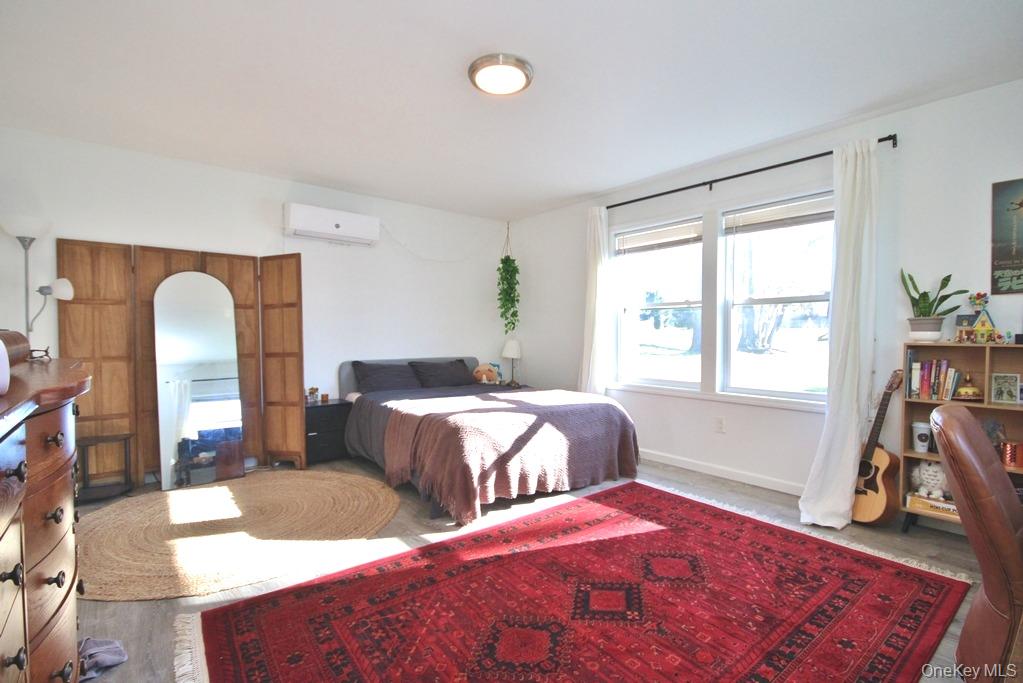 32 Old Glenham Road Beacon, NY 12508 - Photo 42 of 50 a bedroom with two beds and a potted plant