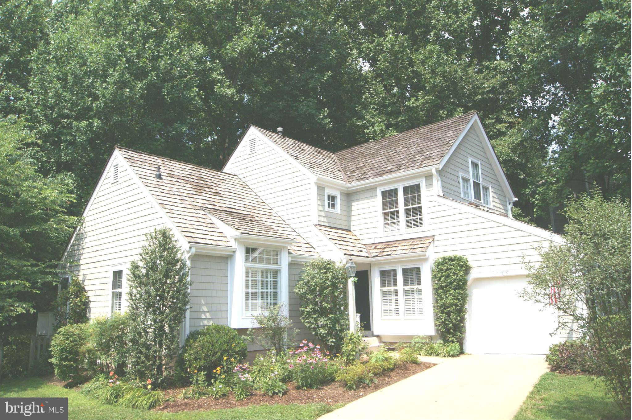 11616 Springhouse Place Reston, VA 20194 - Photo 1 of 26 Exterior (Front)