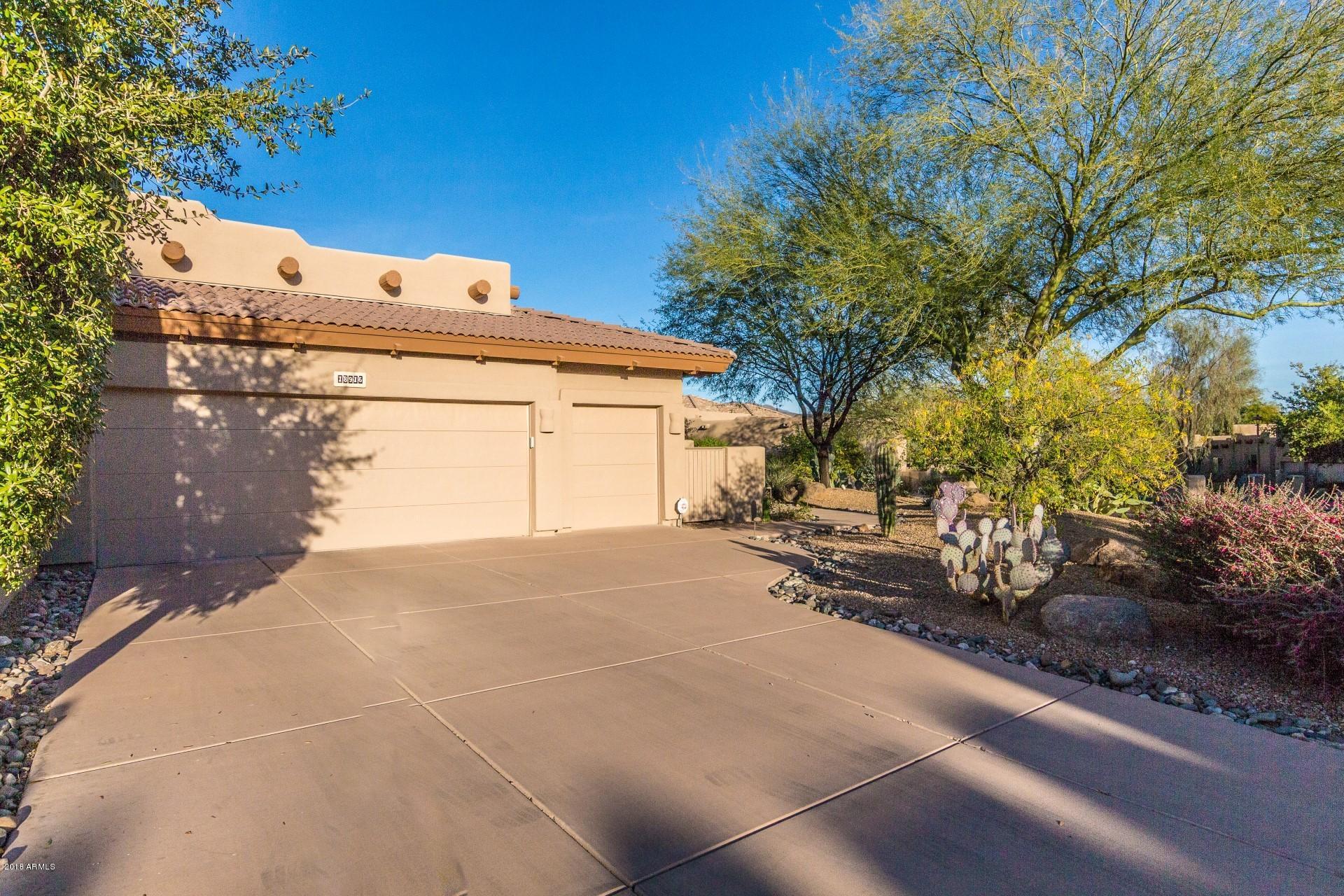 18916 East Quartz Way Rio Verde, AZ 85263 - Photo 3 of 36 0001-Quartz (1)