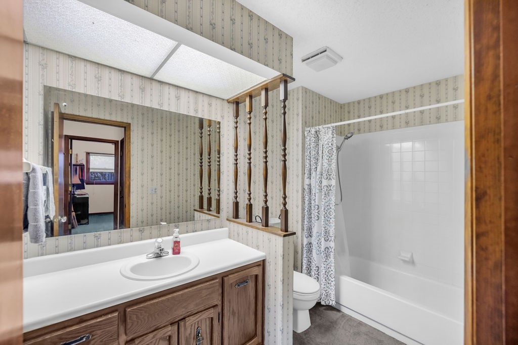 4740 East Willowbrook Lane Decatur, IL 62521 - Photo 20 of 24 Gallery Image 20