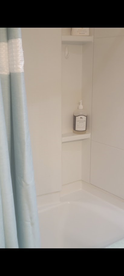 199 Summit View Drive, Unit B Calimesa, CA 92320 - Photo 12 of 34 New Tub / Shower Unit for General Bathroom