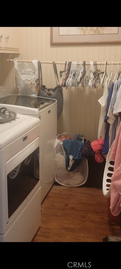 199 Summit View Drive, Unit B Calimesa, CA 92320 - Photo 23 of 34 Large Laundry Room