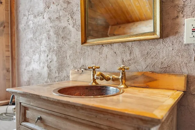 a view of outdoor space