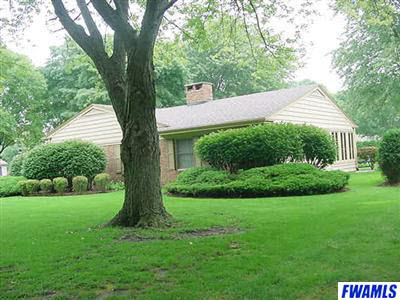 725 Winterset Road Fort Wayne, IN 46819 - Photo 2 of 10