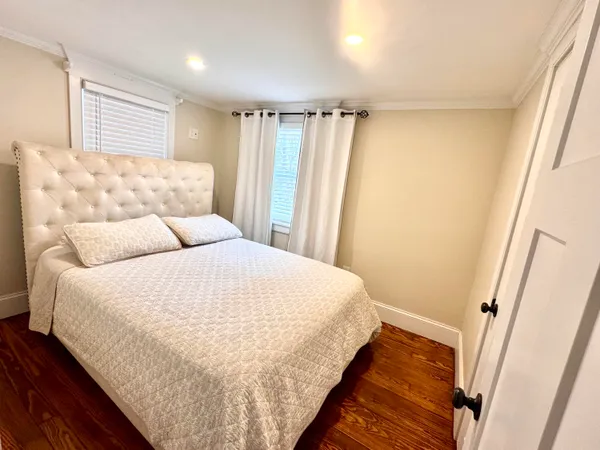$459,900 | 73 Kings Way, Hyannis, MA 02601