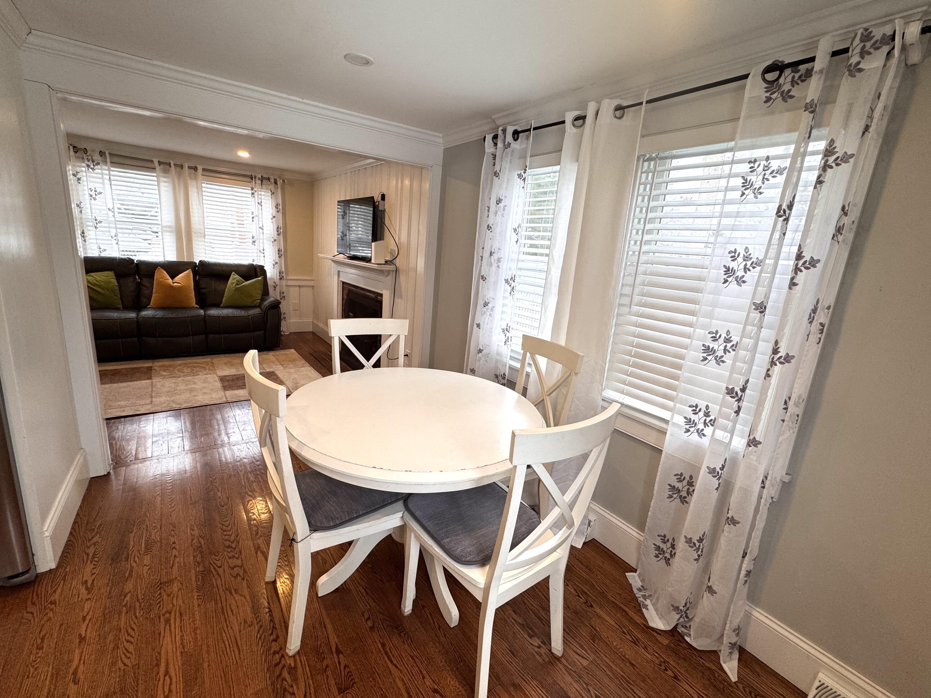 73 Kings Way Hyannis, MA 02601 - Photo 10 of 20 IMG_7158