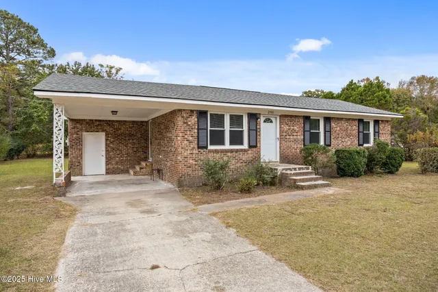 $199,900 | 2581 Pocosin Road, Ayden, NC 28513