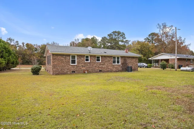 $199,900 | 2581 Pocosin Road, Ayden, NC 28513