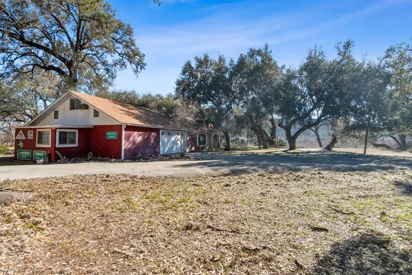 $675,000 | 1473 County Road 411, Uvalde, TX 78801