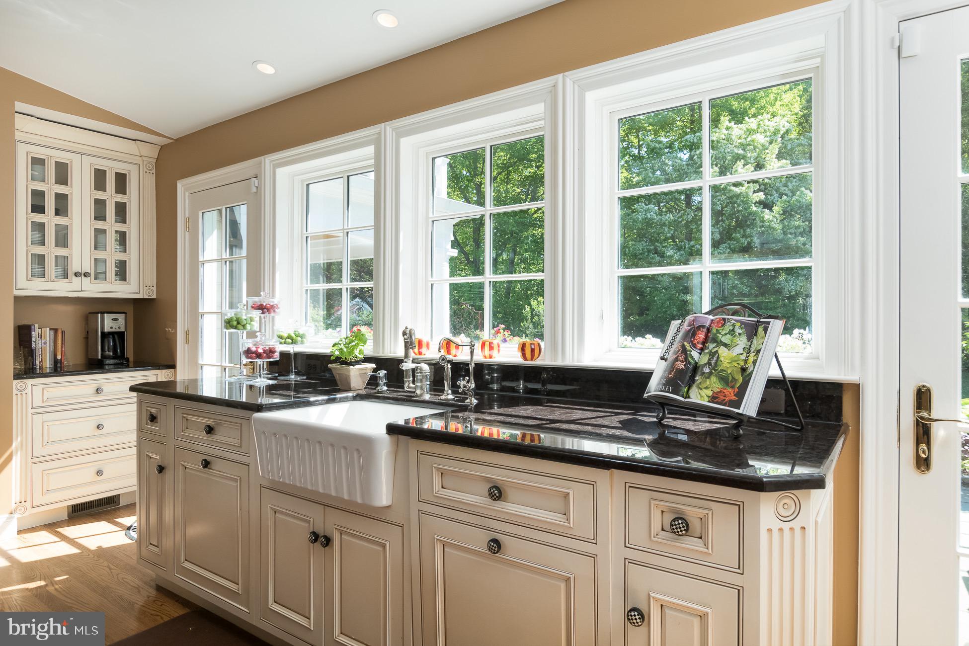 35 Colfax Road Skillman, NJ 08558 - Photo 12 of 49