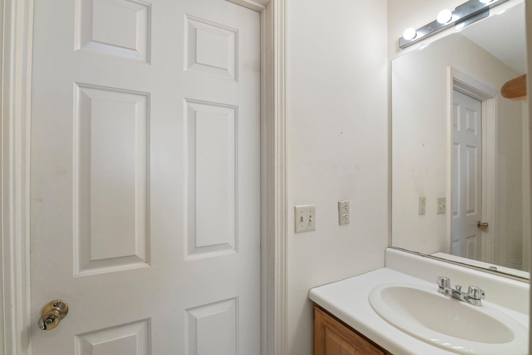 71 Whetstone Drive Brattleboro, VT 05301 - Photo 19 of 25