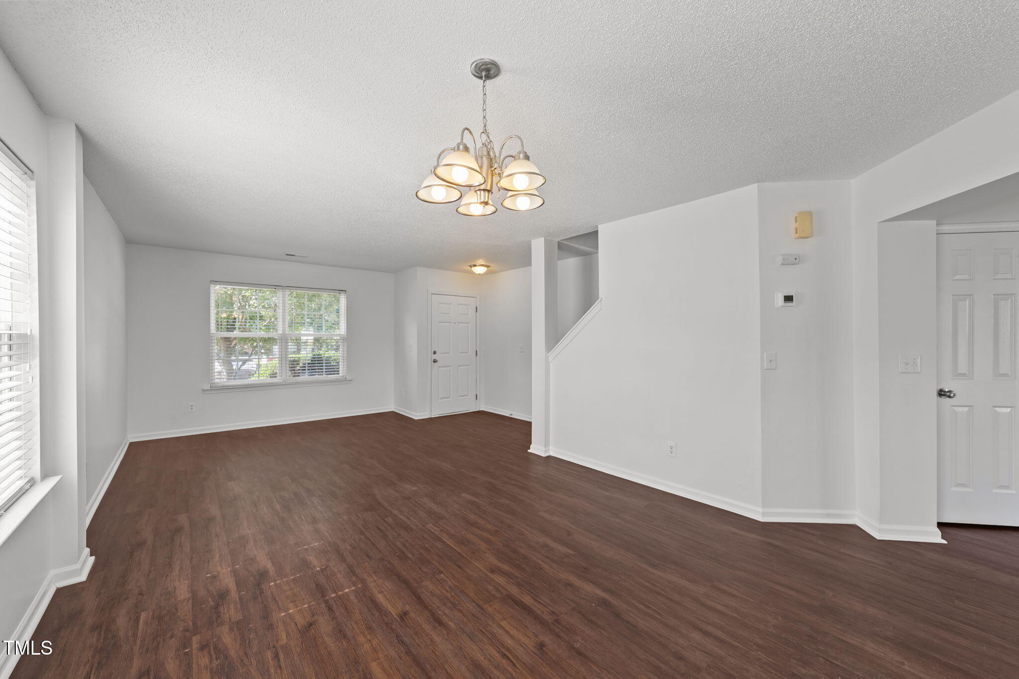 5819 Finestra Way Raleigh, NC 27610 - Photo 15 of 47 17-web-or-mls-VB4A6107