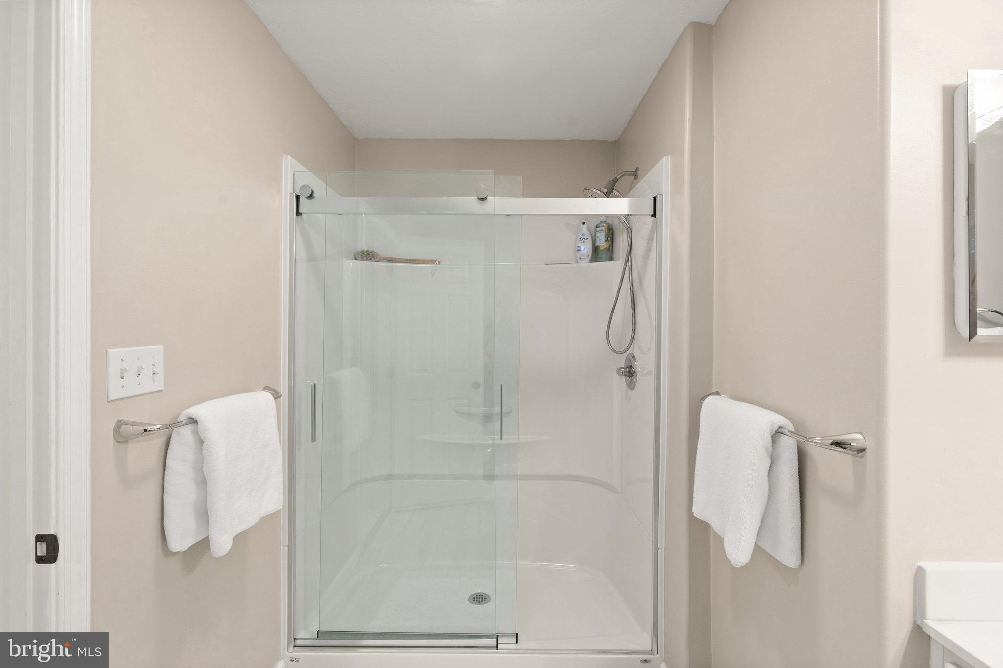 7635 Seneca Ridge Drive York, PA 17403 - Photo 15 of 24 Gallery Image 15