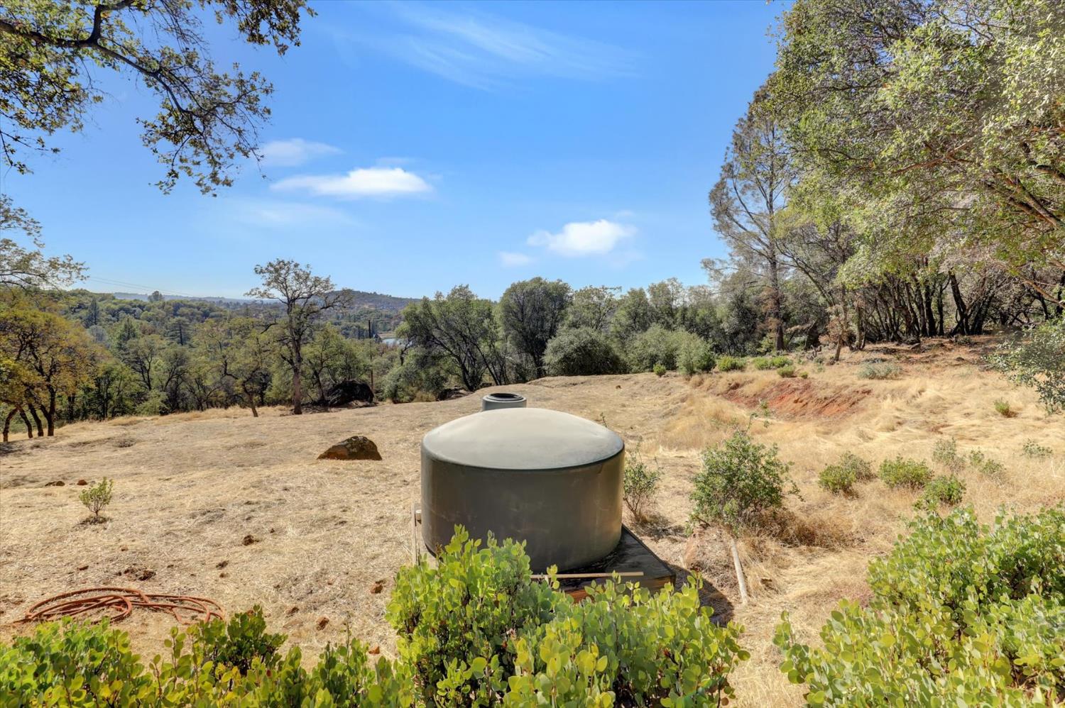 12920 Woodlake Road Grass Valley, CA 95949 - Photo 72 of 99