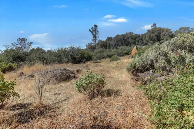 $179,000 | 12920 Woodlake Road, Grass Valley, CA 95949