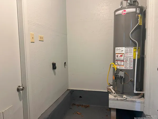 $1,450 | 309 Aero Avenue, Schertz, TX 78154