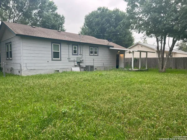 $1,450 | 309 Aero Avenue, Schertz, TX 78154