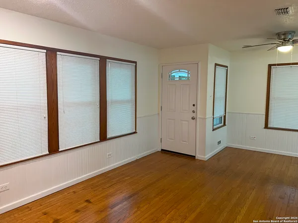 $1,450 | 309 Aero Avenue, Schertz, TX 78154