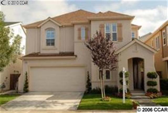 2246 South Donovan Way San Ramon, CA 94582 - Photo 1 of 1 a front view of a house with garden