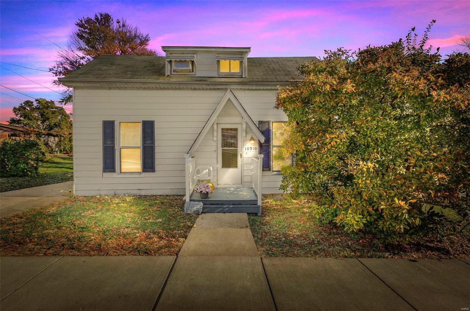 10910 Mueller Road St. Louis, MO 63123 - Photo 1 of 30 Gallery Image 1