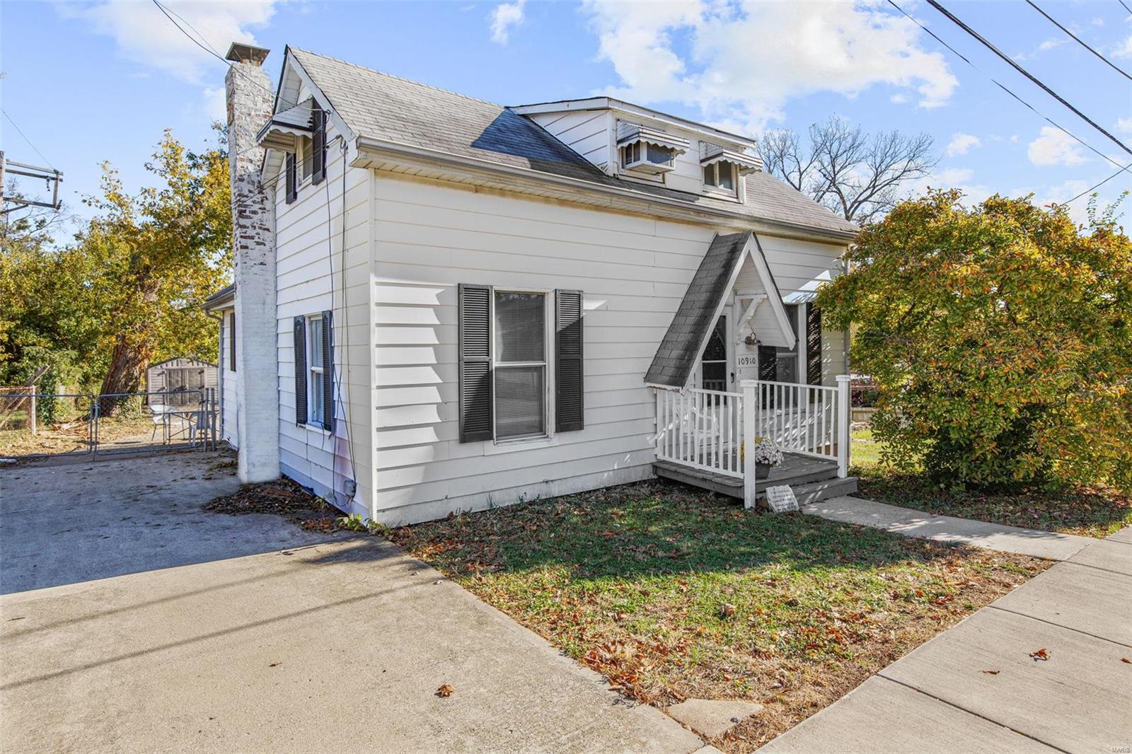 10910 Mueller Road St. Louis, MO 63123 - Photo 3 of 30 Gallery Image 3