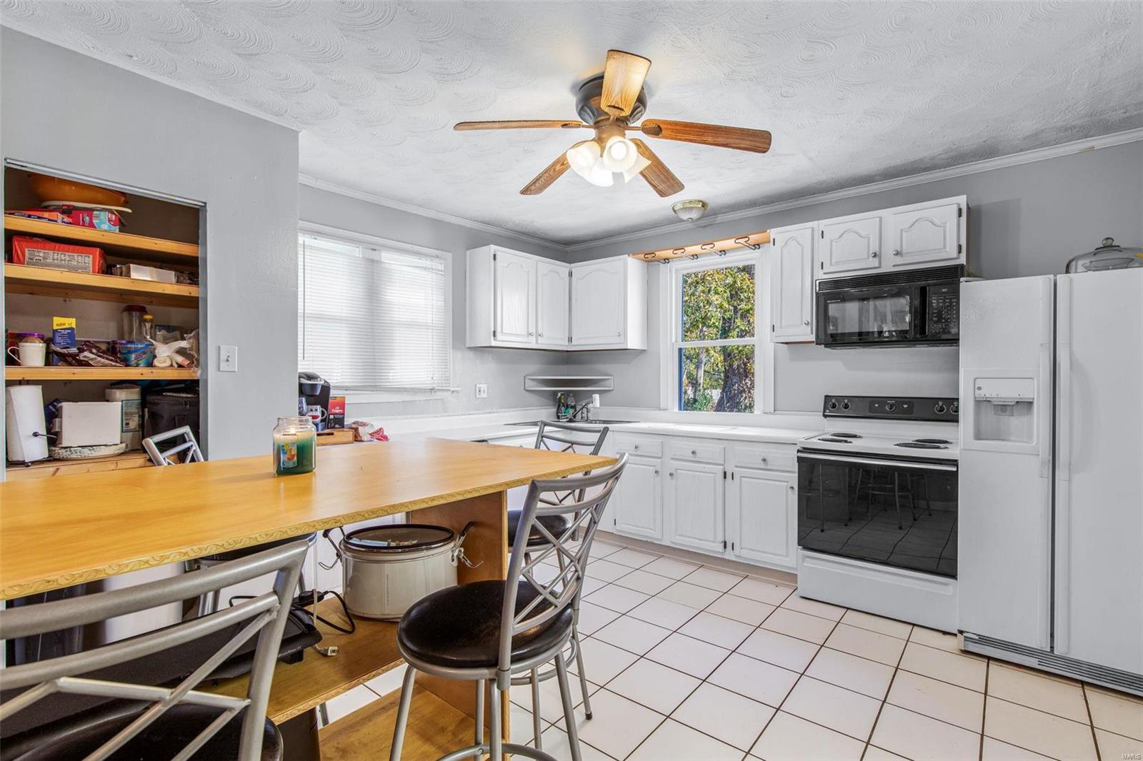 10910 Mueller Road St. Louis, MO 63123 - Photo 9 of 30 Gallery Image 9