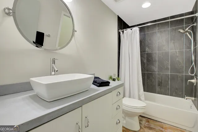 $299,000 | 172 Carroll Street Southeast, Unit 103, Atlanta, GA 30312