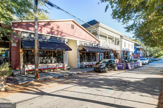 $299,000 | 172 Carroll Street Southeast, Unit 103, Atlanta, GA 30312