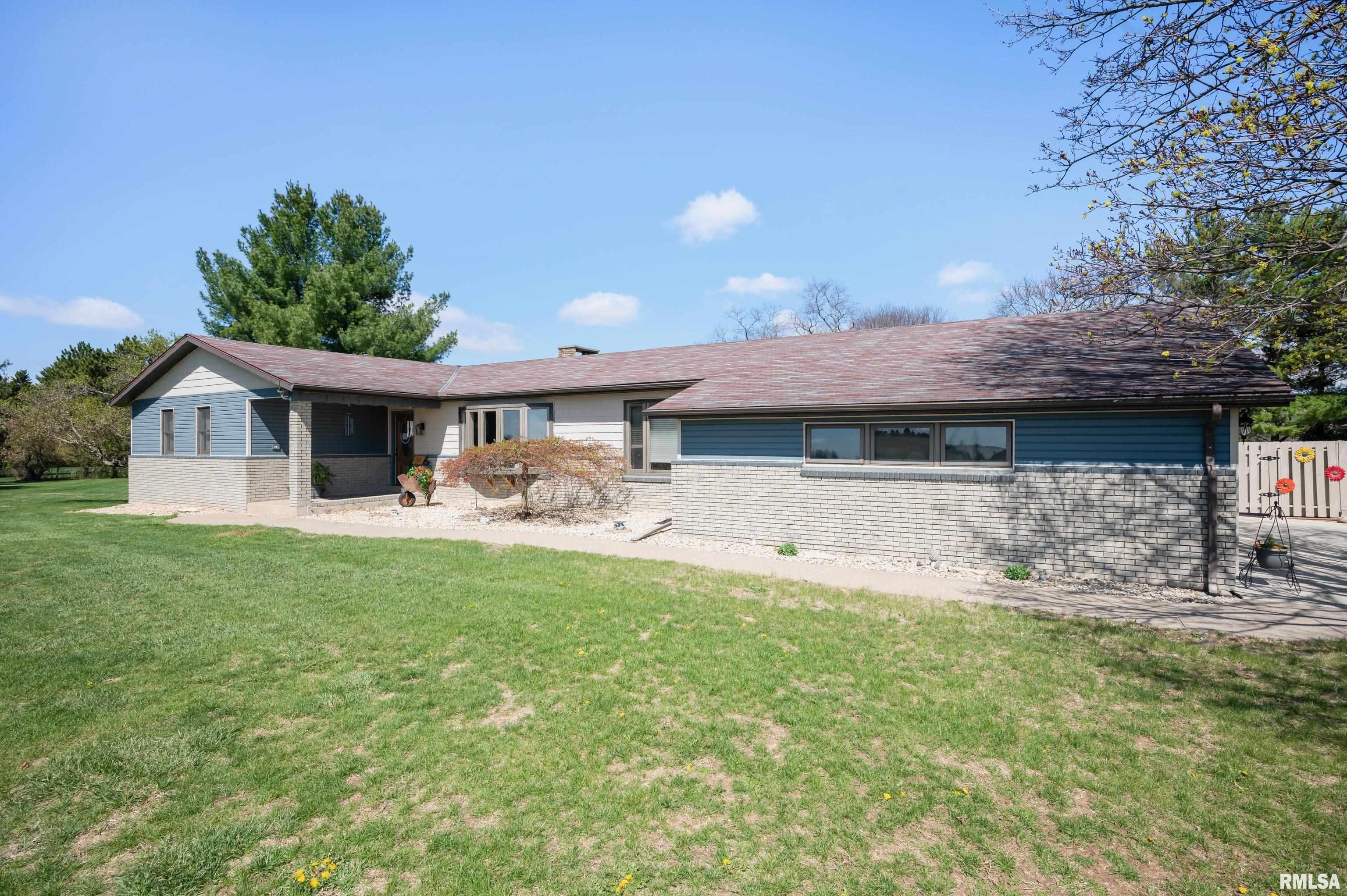 348 Circle Shore Drive Washington, IL 61571 - Photo 2 of 54