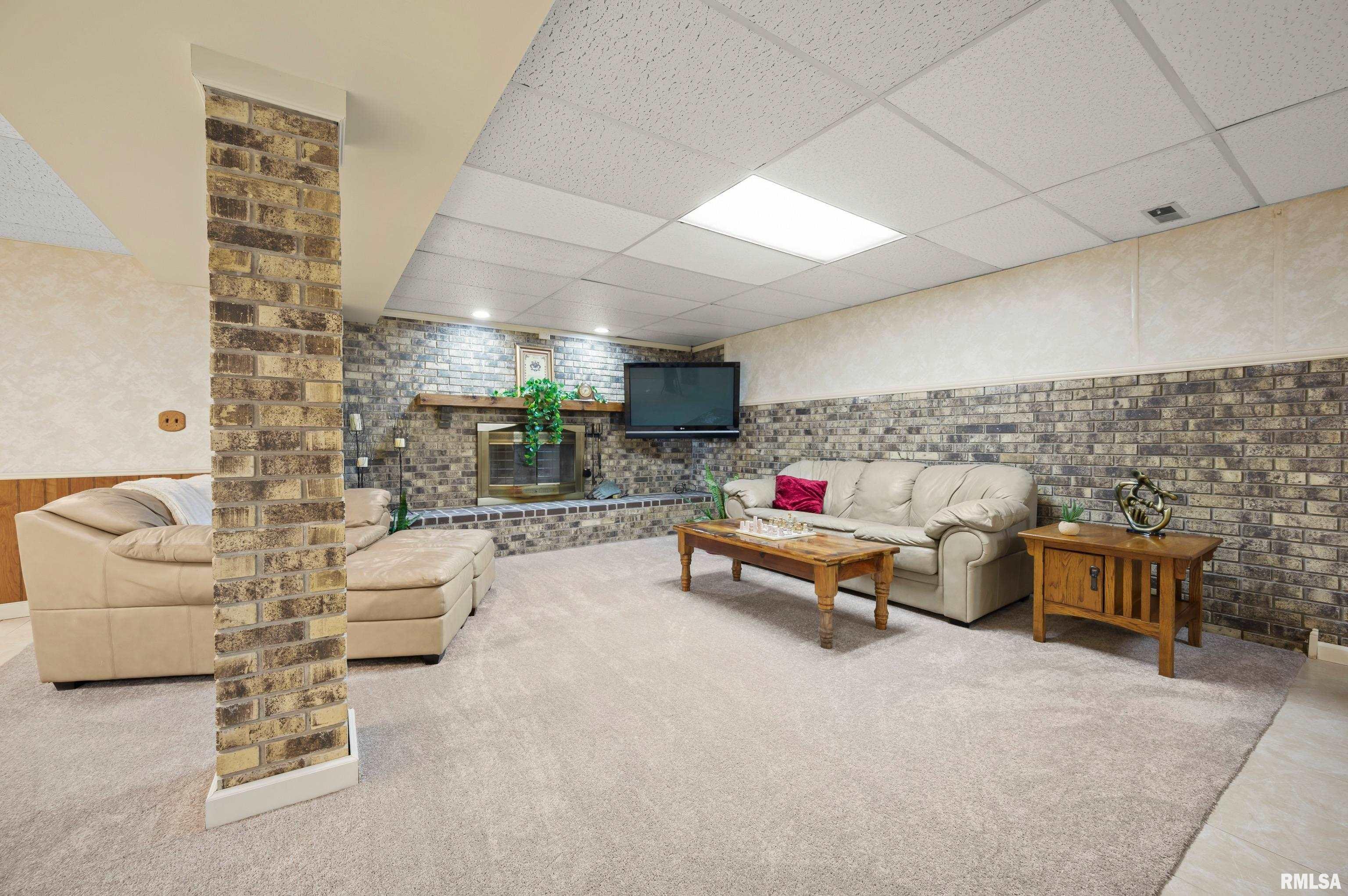 348 Circle Shore Drive Washington, IL 61571 - Photo 32 of 54