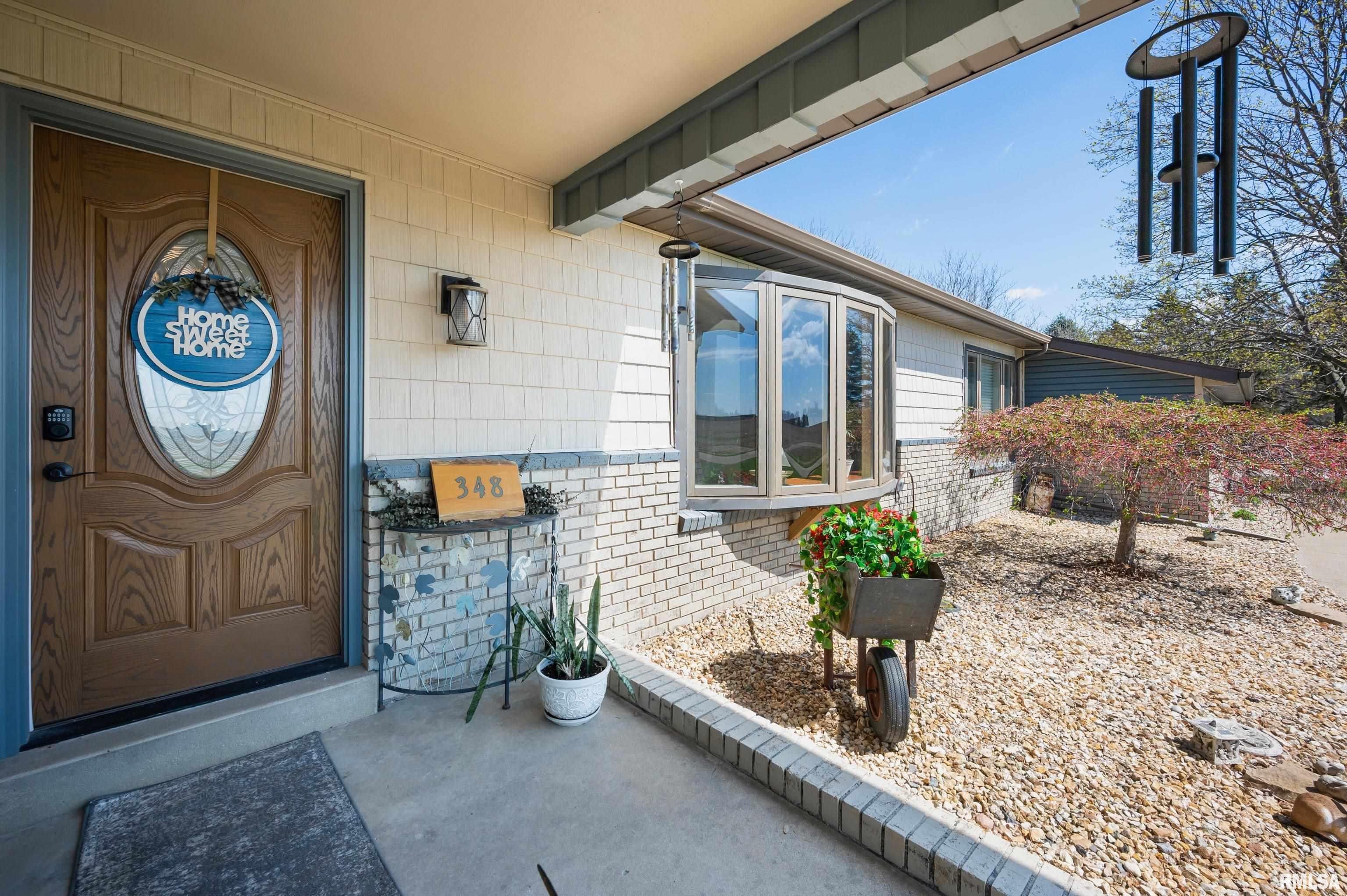 348 Circle Shore Drive Washington, IL 61571 - Photo 4 of 54