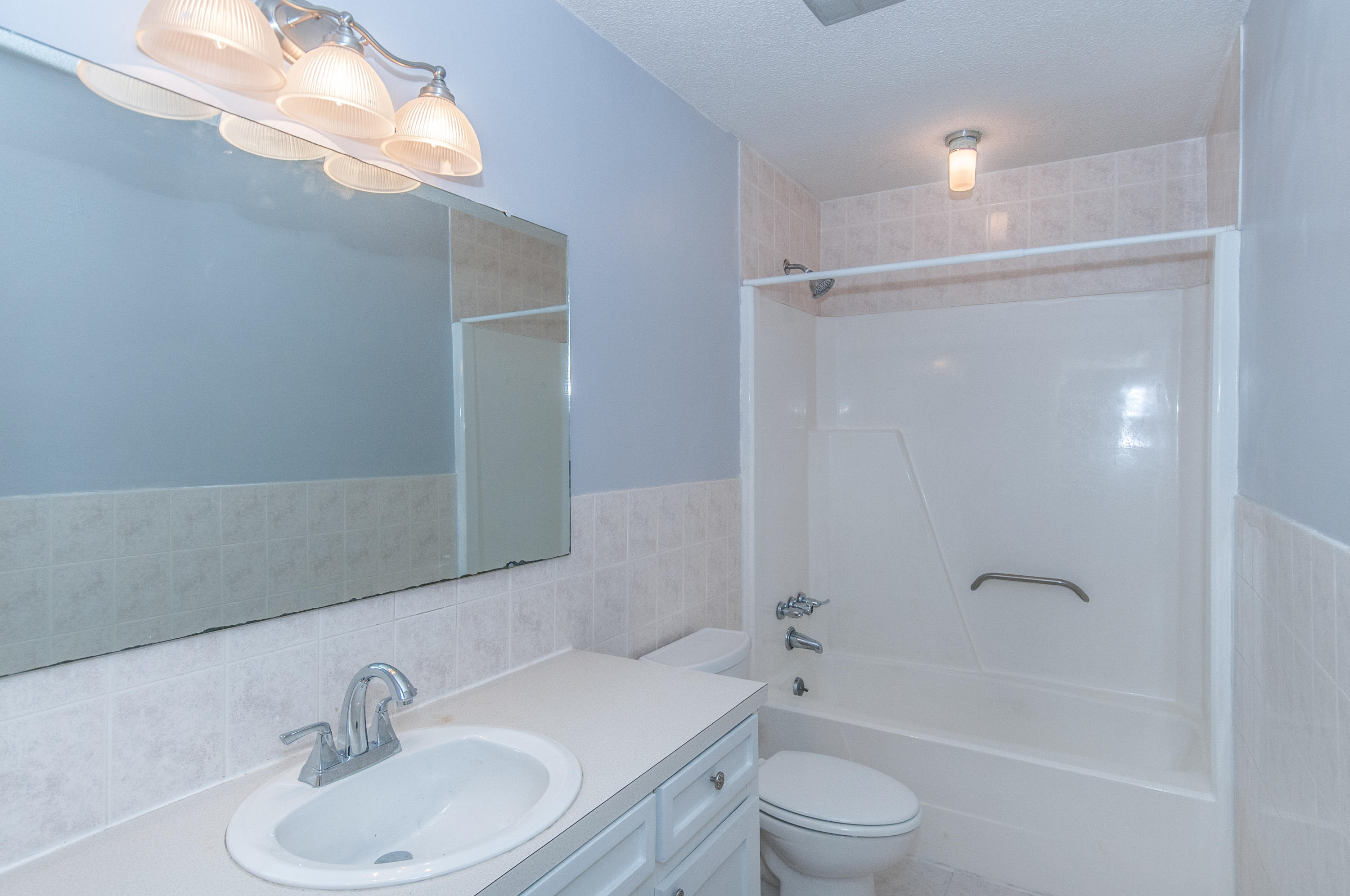 207 Turtle Cove Road Summerville, SC 29485 - Photo 33 of 41 31. 207 Turtle Cove Rd Summerville SC 29