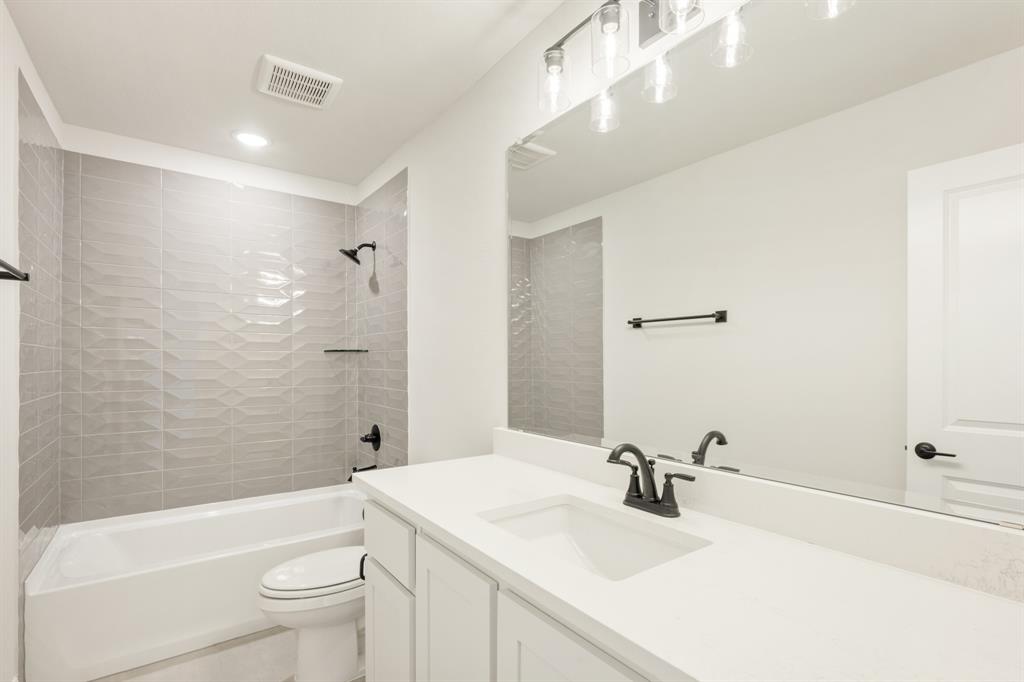2302 Prosper Way Mansfield, TX 76063 - Photo 33 of 40