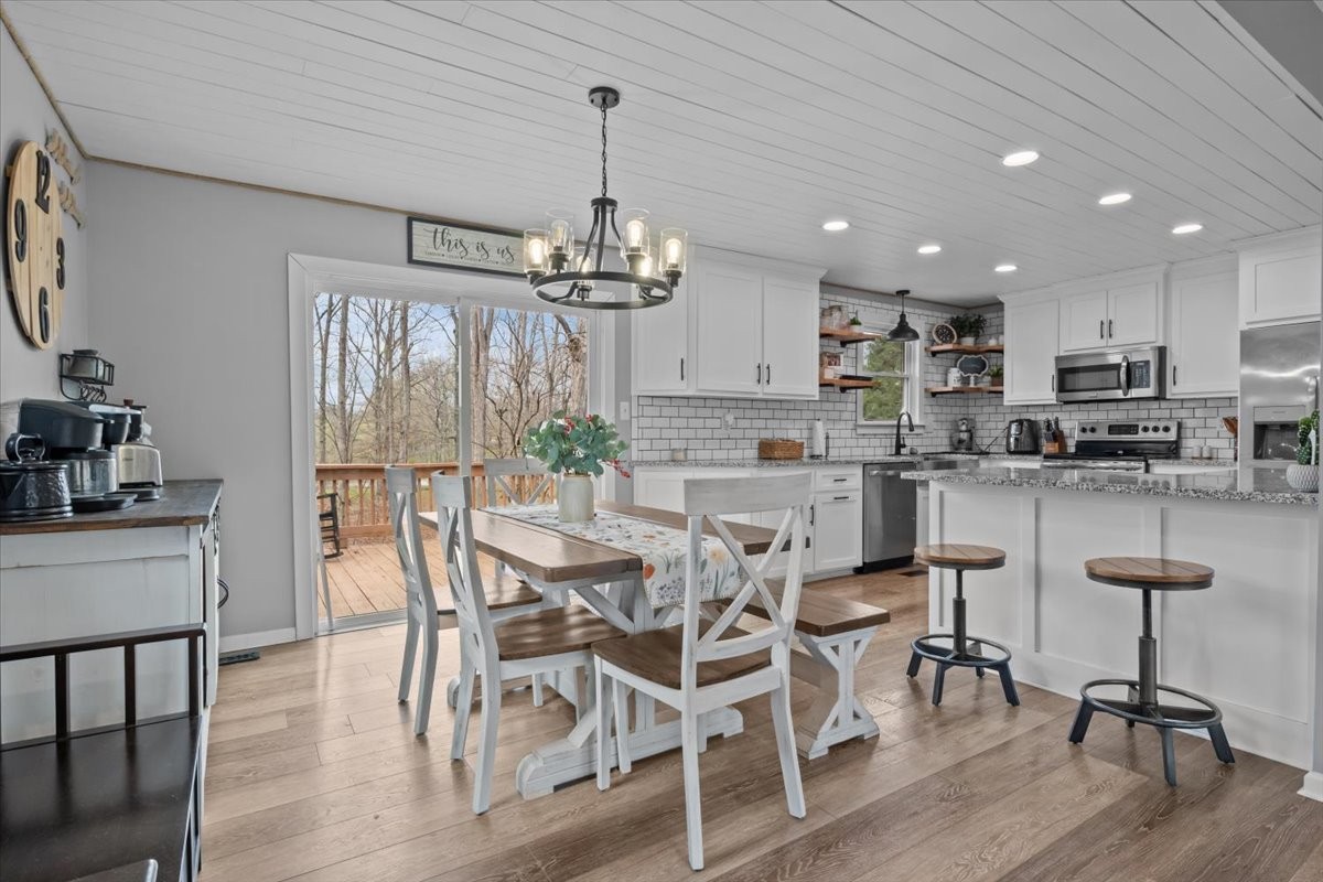 105 Clearwater Drive Tennessee Ridge, TN 37178 - Photo 13 of 67